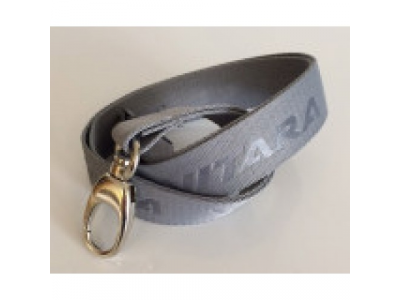 Шнурок с карабином Suzuki Vitara Lanyard Grey, артикул 990F0VTLY1000